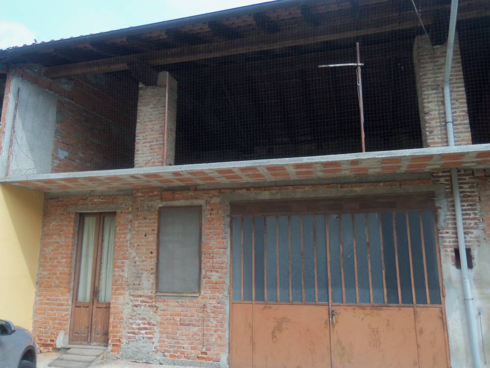 casa indipendente in vendita a Galliate