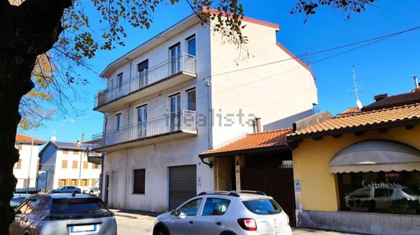 appartamento in vendita a Galliate