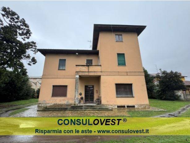 casa indipendente in vendita a Galliate