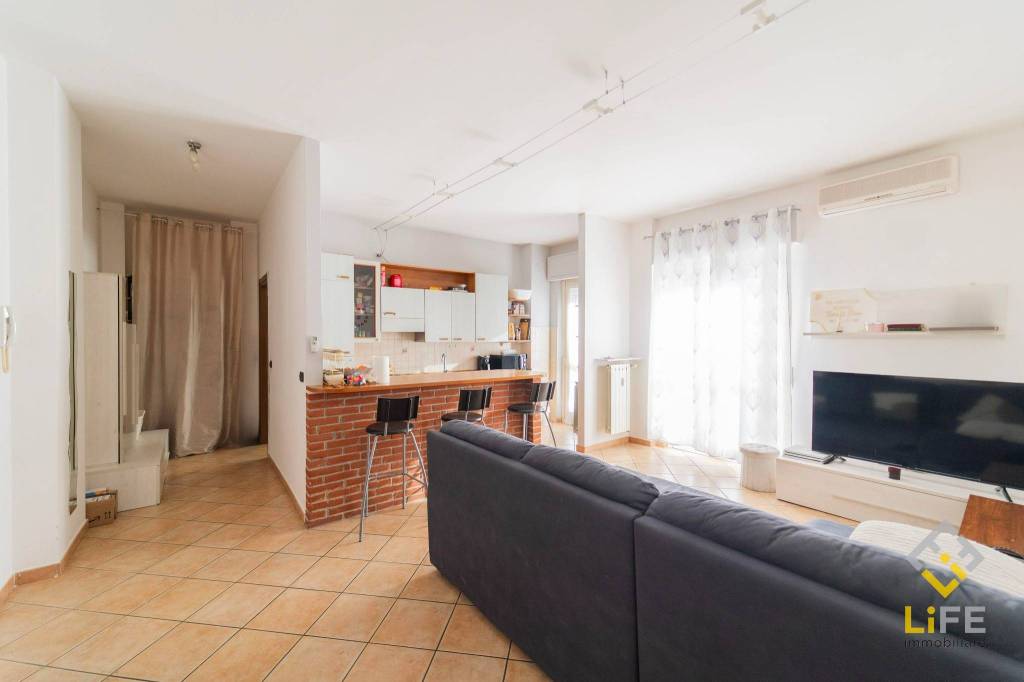 appartamento in vendita a Galliate