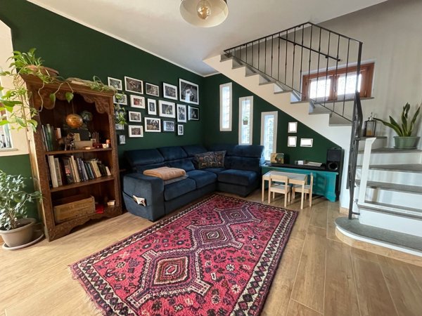 casa indipendente in vendita a Galliate