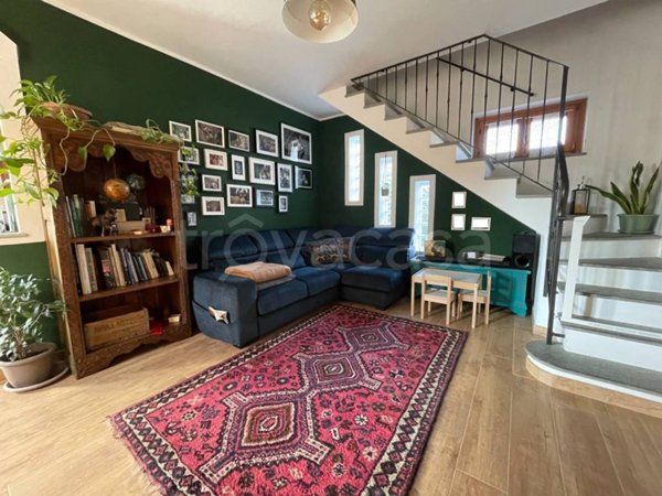 casa indipendente in vendita a Galliate