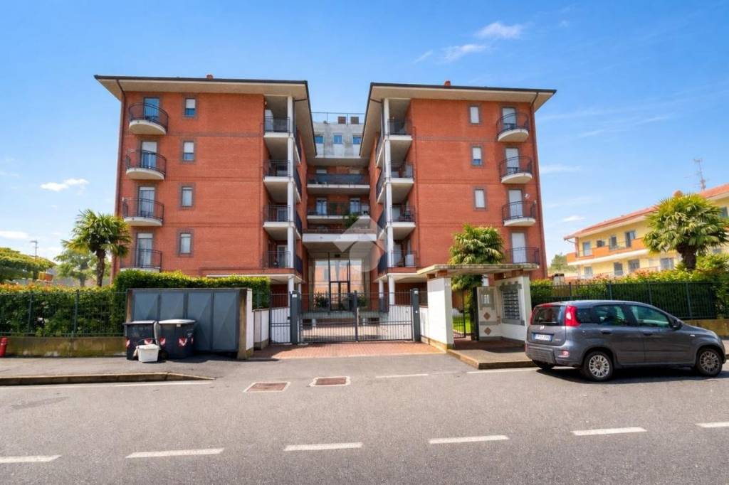 appartamento in vendita a Galliate