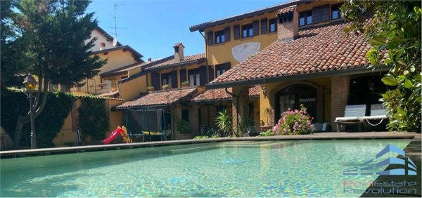 casa indipendente in vendita a Galliate