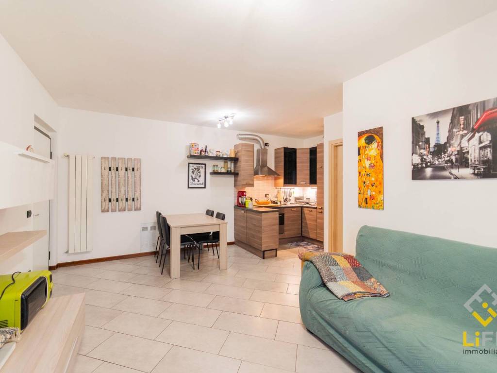 appartamento in vendita a Galliate