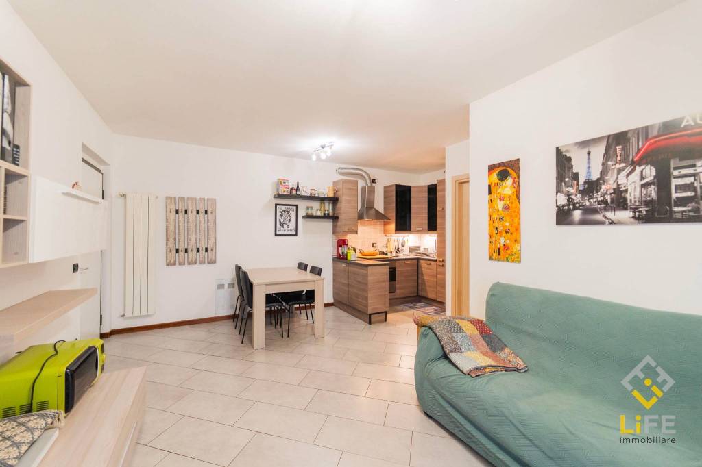 appartamento in vendita a Galliate