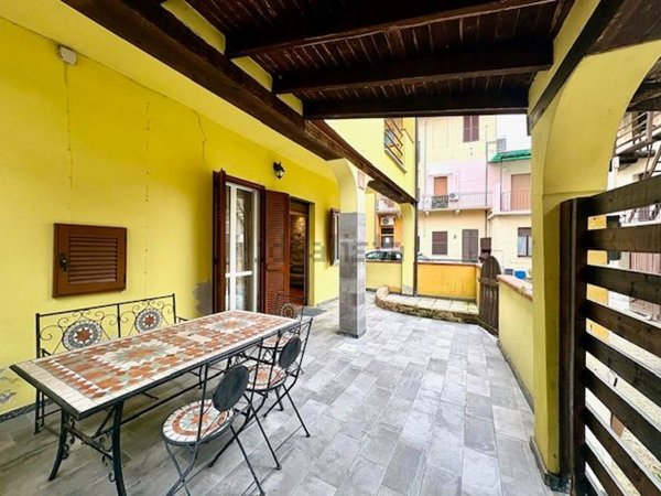 casa indipendente in vendita a Galliate