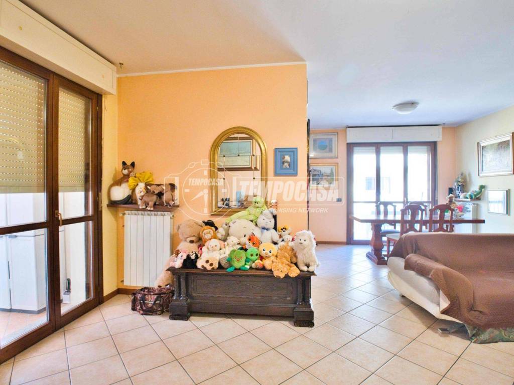 appartamento in vendita a Galliate