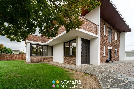 casa indipendente in vendita a Galliate