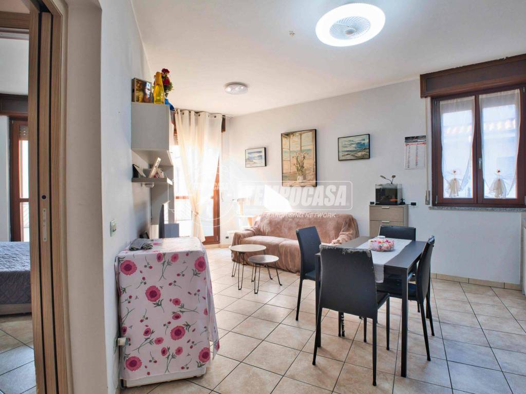 appartamento in vendita a Galliate