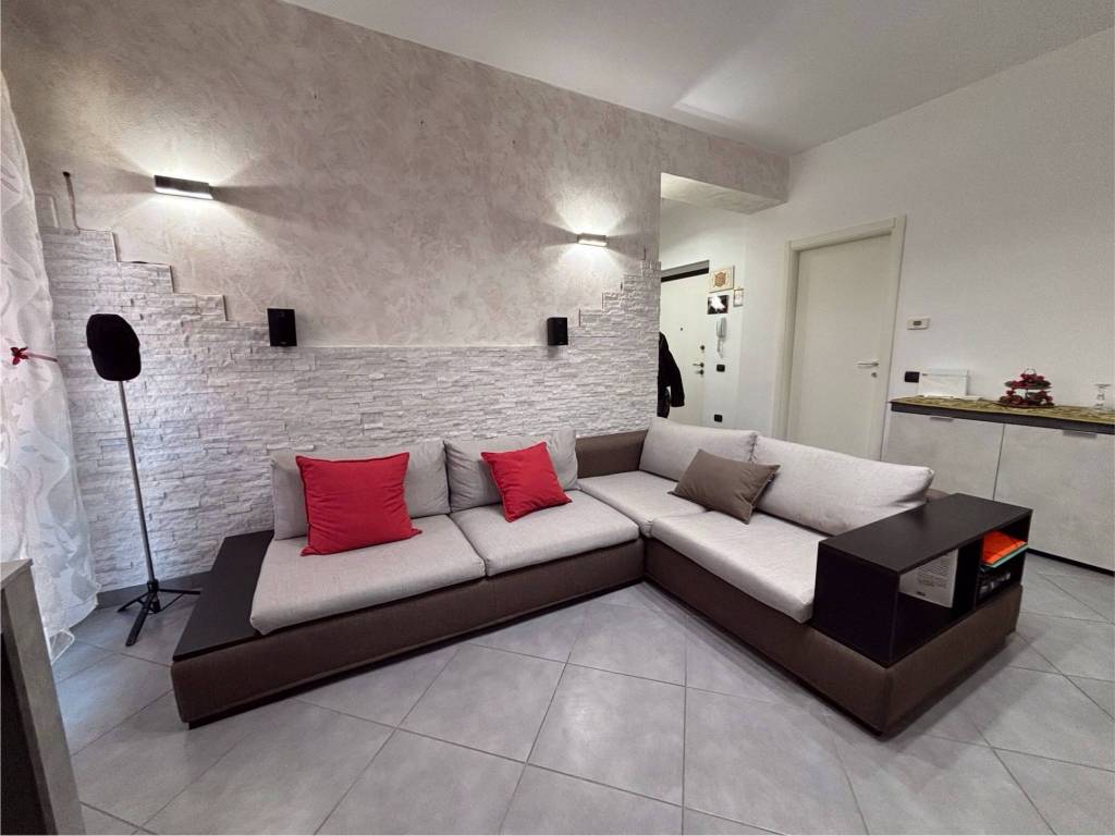 appartamento in vendita a Galliate