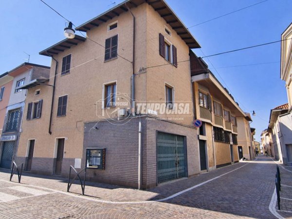 appartamento in vendita a Galliate
