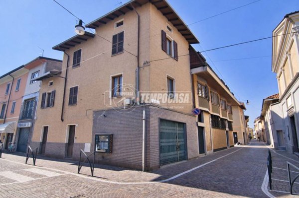 appartamento in vendita a Galliate