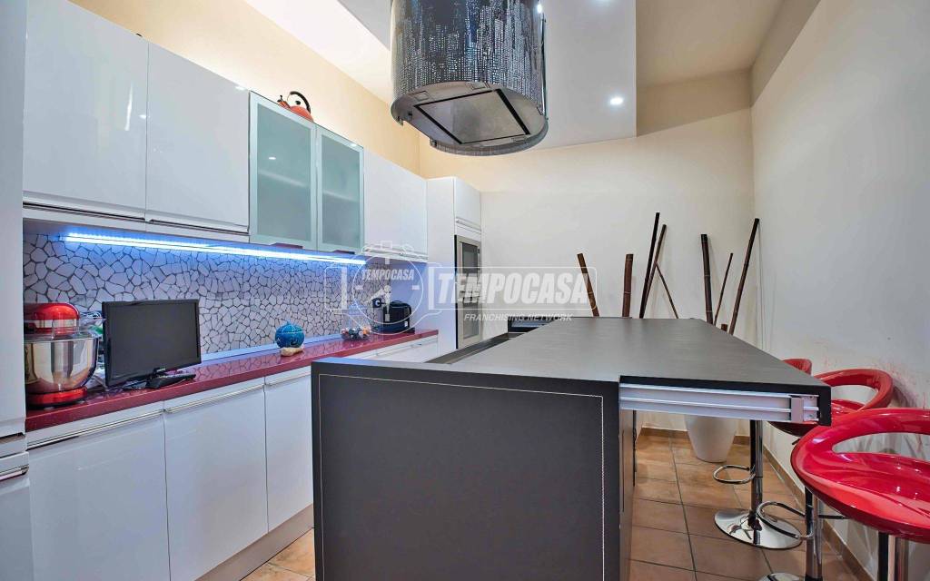 appartamento in vendita a Galliate