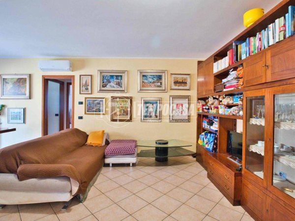 appartamento in vendita a Galliate