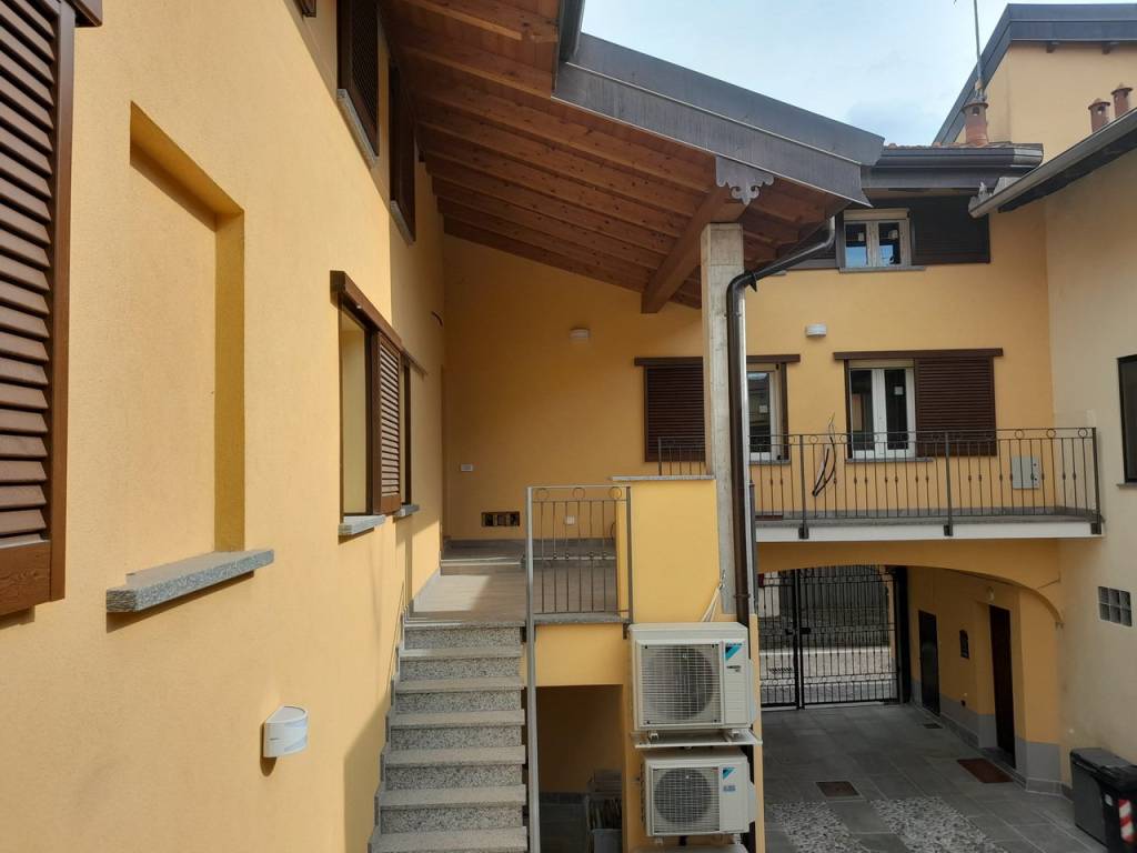appartamento in vendita a Galliate