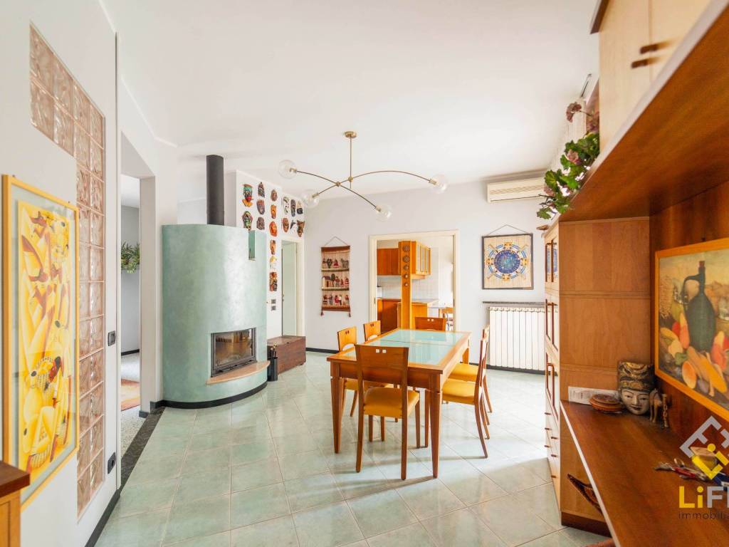 casa indipendente in vendita a Galliate