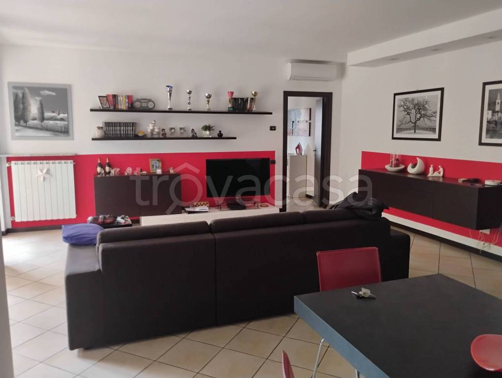 appartamento in vendita a Galliate