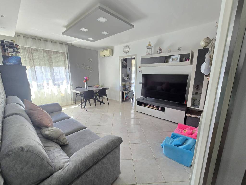 appartamento in vendita a Galliate