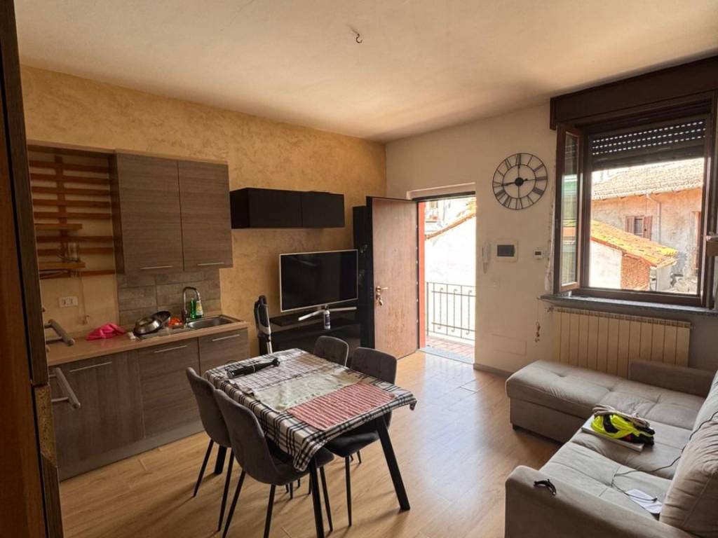 appartamento in vendita a Galliate