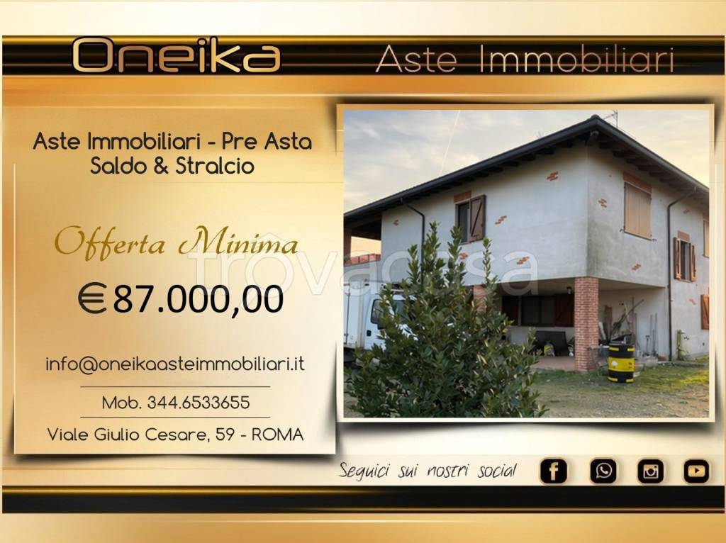 casa indipendente in vendita a Galliate