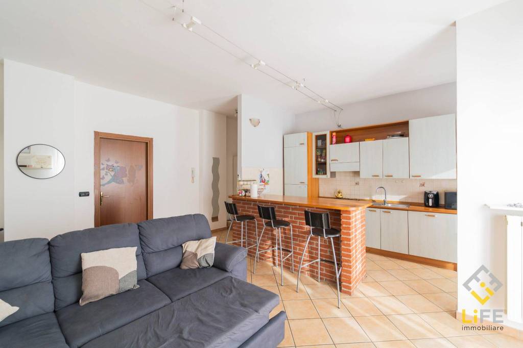 appartamento in vendita a Galliate