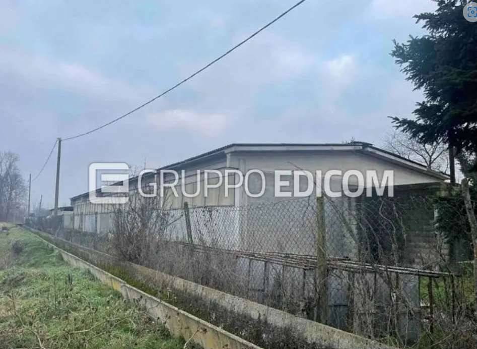 terreno edificabile in vendita a Galliate