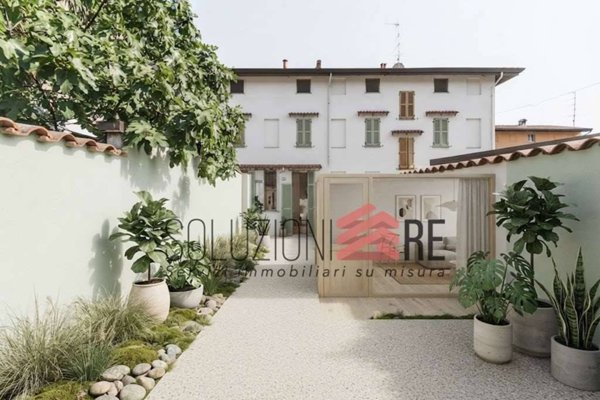 casa indipendente in vendita a Galliate