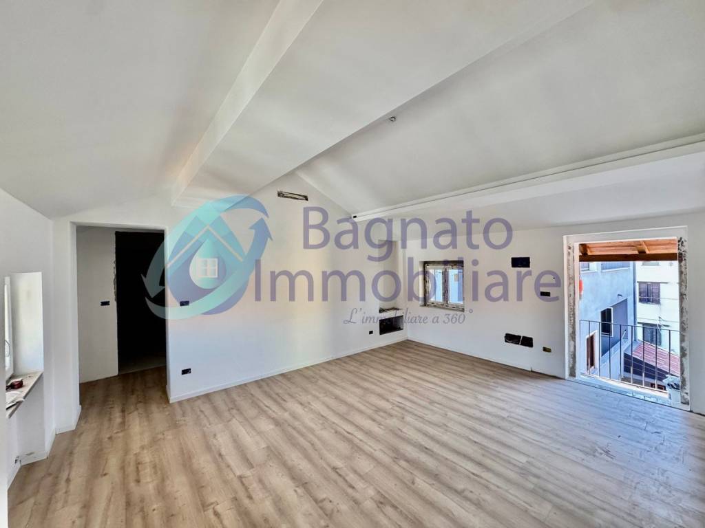 appartamento in vendita a Galliate