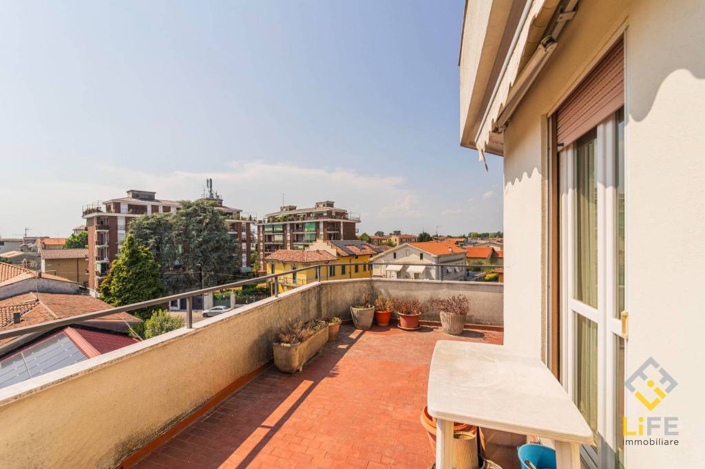 appartamento in vendita a Galliate