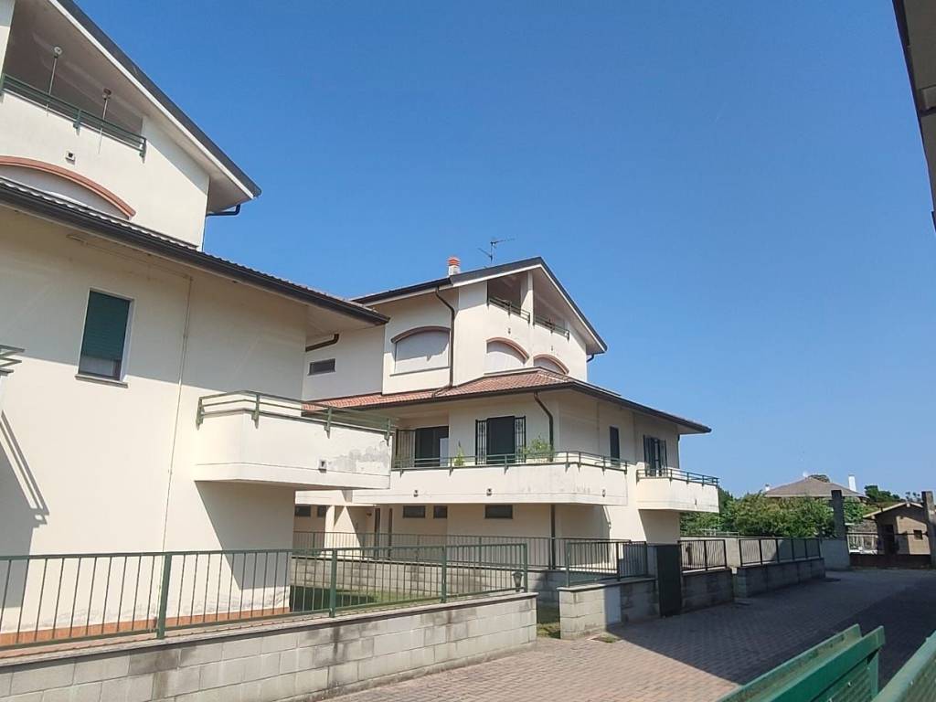 appartamento in vendita a Galliate
