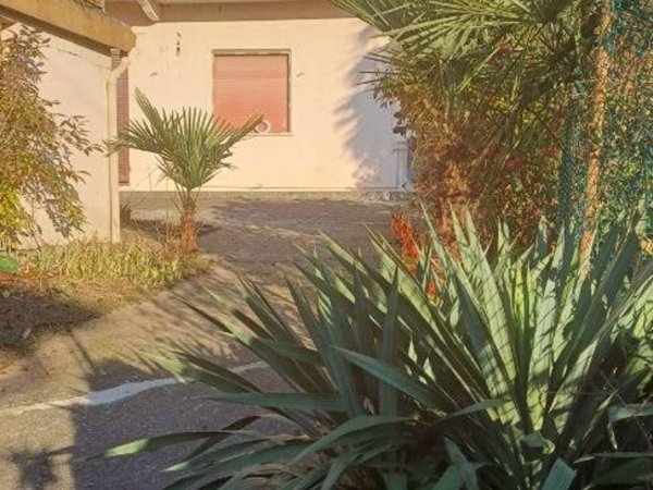 casa indipendente in vendita a Garbagna Novarese