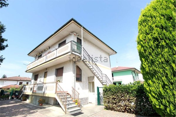 casa indipendente in vendita a Garbagna Novarese