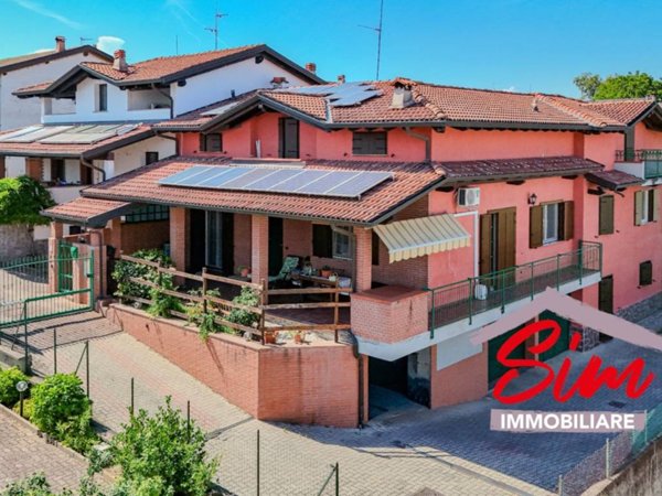 casa indipendente in vendita a Garbagna Novarese