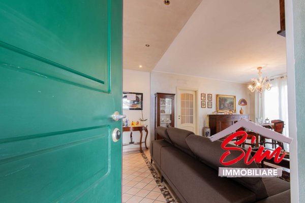 casa indipendente in vendita a Garbagna Novarese