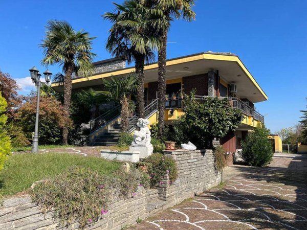 casa indipendente in vendita a Garbagna Novarese