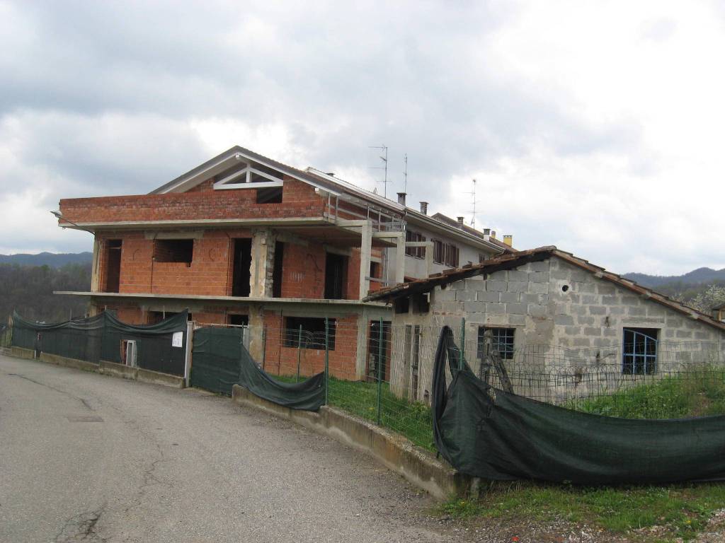 casa indipendente in vendita a Gargallo