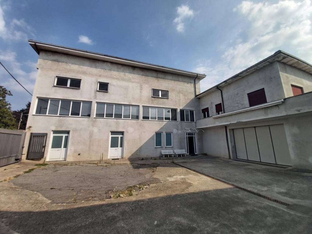 locale commerciale in vendita a Gargallo