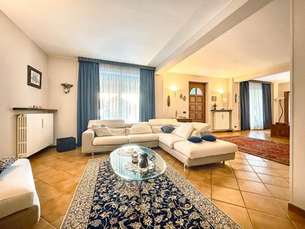 casa indipendente in vendita a Ghemme