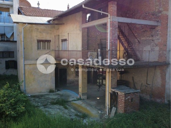 casa indipendente in vendita a Ghemme