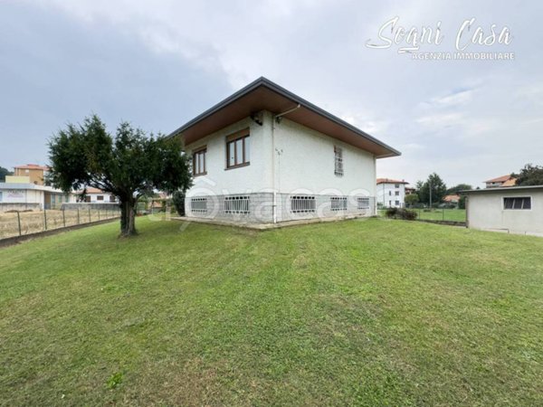 casa indipendente in vendita a Ghemme