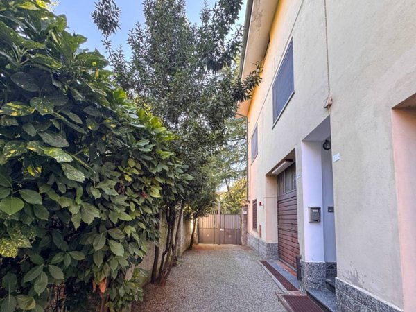 casa indipendente in vendita a Ghemme