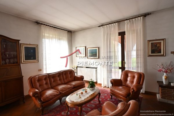 casa indipendente in vendita a Ghemme
