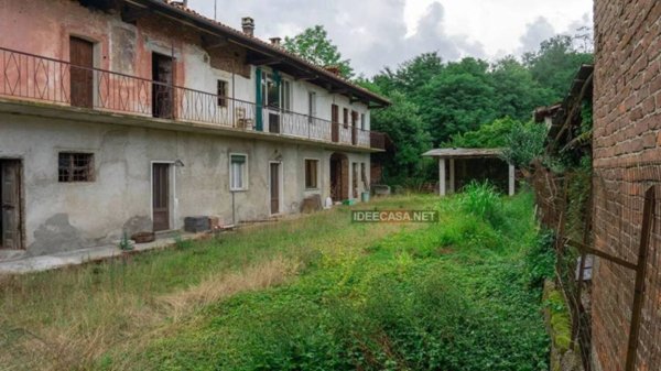 casale in vendita a Ghemme in zona Strona