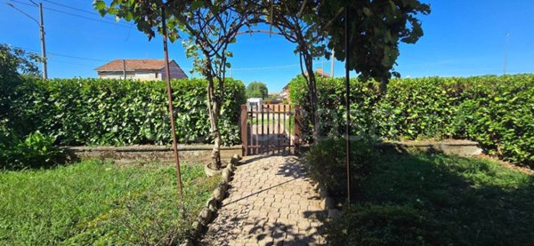 casa indipendente in vendita a Ghemme