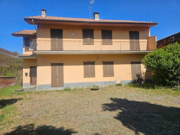 casa indipendente in vendita a Ghemme