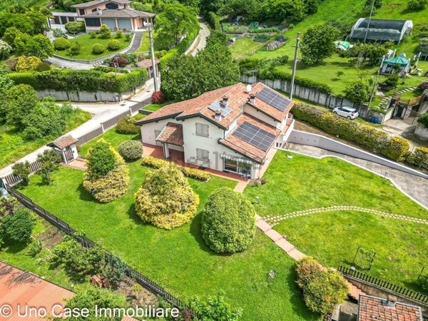 casa indipendente in vendita a Ghemme
