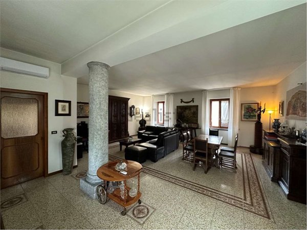 casa indipendente in vendita a Ghemme