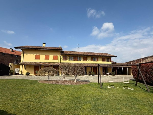 casa indipendente in vendita a Ghemme
