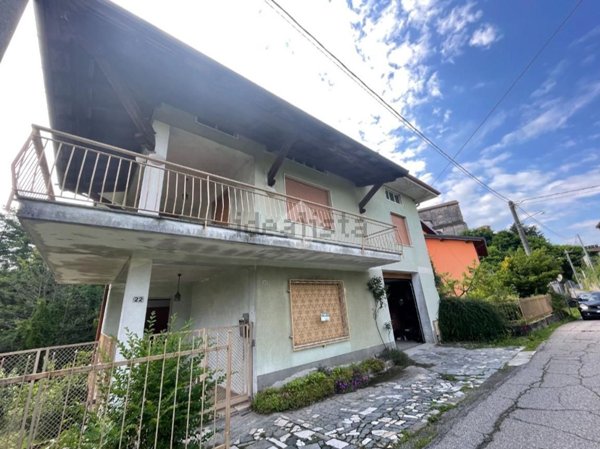 pentavano in vendita a Gozzano